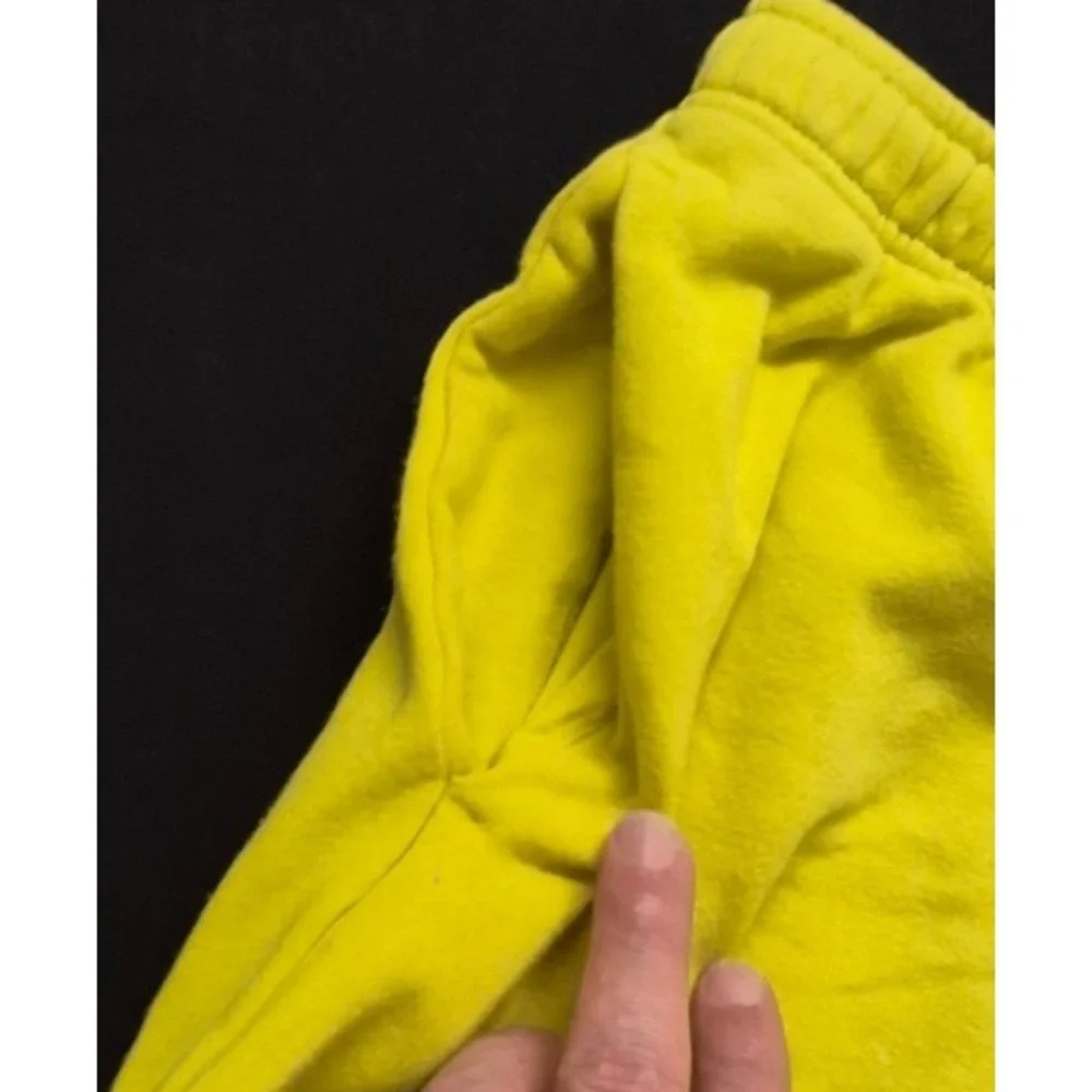 The North‎ Face Never Stop Exploring Shorts men's XXL yellow drawstring fleece